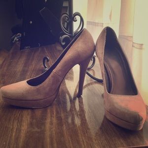 dusty rose Colin Stuart pumps